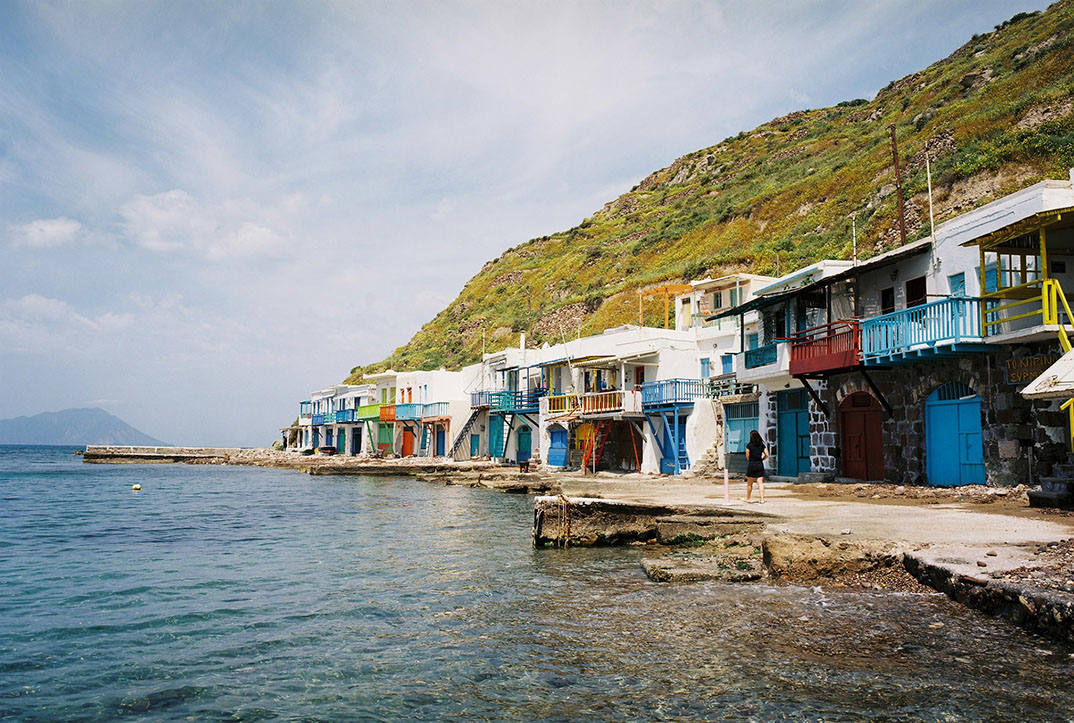 Vue du petit port de Klima, sur l'ïle de Milos en Grêce